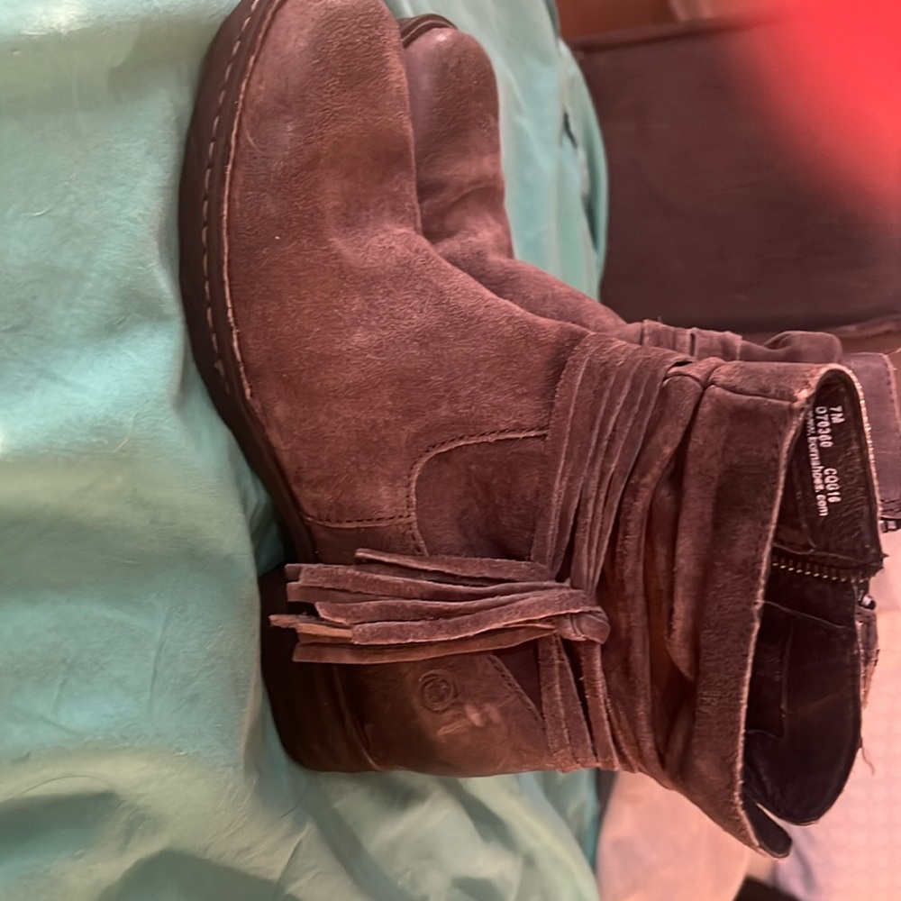 Gray women’s Born boots distressed fringe 1 inch ankle boots Size 7.